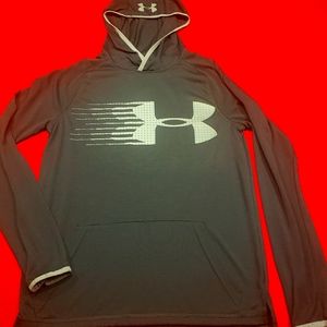 Under Armour Boys size Lg Black long sleeve hoodie
